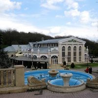 Вид с Театральной площади в направлении Курортного парка