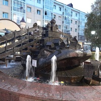 Фонтан "Рыба-кит"