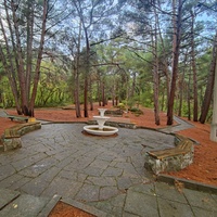 Парк санатория "Горный" в п.г.т. Курпаты. Фонтан.