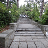 Парк бывшего санатория имени Пальмиро Тольятти в Курпатах.