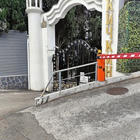 Территория санатория "Кичкине" ФСО РФ (закрытая) в п. г. т. Гаспра. Въездные ворота.