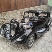 Музей автомобильного искусства. Кастомный хот-род, созданный на базе классического американского Ford 1930-х годов, был модифицирован мастерской ROTORROAD CUSTOM.