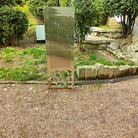 Сквер имени М. П. Чеховой.