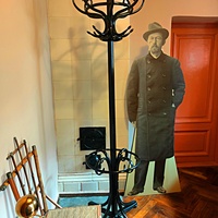 Дом-музей Антона Павловича Чехова «Белая дача». Прихожая.