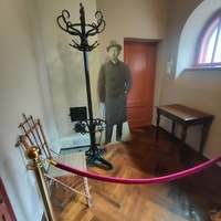 Дом-музей Антона Павловича Чехова «Белая дача». Прихожая.