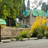 Улица Бирюкова, 4.