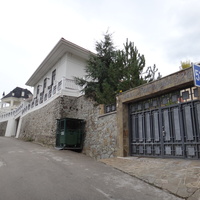 Алупкинское шоссе 52б.