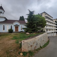 Храм в честь иконы Божией Матери Нерушимая Стена.