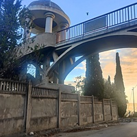 Беседка на Прибрежной улице в Мисхоре.