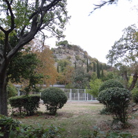 Архитектурно-парковый комплекс Юсуповского дворца в посёлке Кореиз. Площадь парка — около 16 га, создан известным ландшафтным дизайнером Карлом Кебахом и директором императорского ботанического сада Николаем Гартвисом в 1820-х гг.