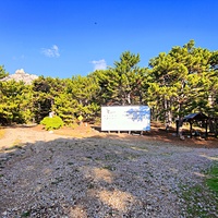 Начало Кореизской тропы у Южнобережного шоссе за Кореизом.