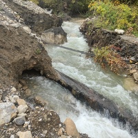 На речке Улу-узень» недалеко от водопада Джур-Джур.