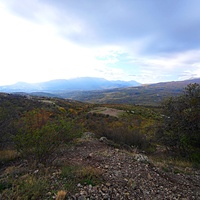 На склоне горы Южная Демерджи. Вид на окрестности сёл Лучистого и Верхней Кутузовки.
