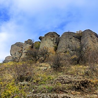 "Долина привидений" на склоне горы Южная Демерджи.