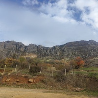 "Долина привидений" на склоне горы Южная Демерджи.