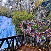 Водопад Джур-Джур на реке Улу-узень в гос. природном гидрологическом заказнике регионального значения «Хапхальский». Самый мощный каскад.