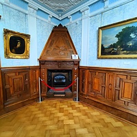 Массандровский дворец построен в 1902г. как резиденция для императора Александра III. Бильярдная комната. Оформлена по мотивам поздней английской готики.
