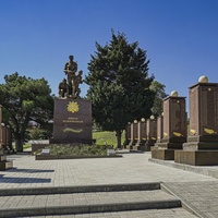 Защитникам Малой земли