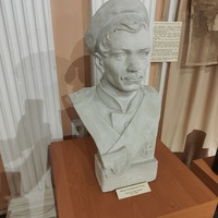 Центральный музей Тавриды — музей истории и природы Крыма. Экспозиция «Таврическая губерния: два века на благо России». Раздел Крымской (Восточной) войны 1853–1856 гг.. Бюст матроса П.М. Кошки. Скульптор И. П. Шмагун.