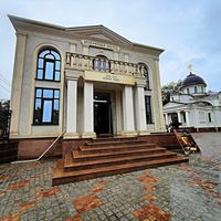 Воскресная школа на территории собора А. Невского.