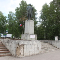 Памятник В.И. Ленину (1964 г.).