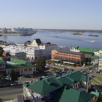 Н. Новгород - Вид от Нижегородского Кремля в сторону <<Стрелки>> (места слияния р. Оки с р. Волгой)