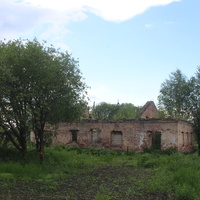 Историко-архитектурный комплекс «Усолье Строгановское». Руины, требующие восстановления.