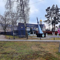 Храм святителя Николая Мирликийского при Военной академии ракетных войск стратегического назначения им. Петра Великого на ул. Карбышева.