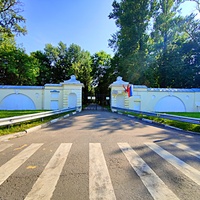 Западные ворота Усадьбы "Горенки".