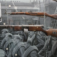 Карабин системы Мосина образца 1938 года и Suomi KP/-31