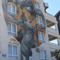 Мурал на ул. Парусной.