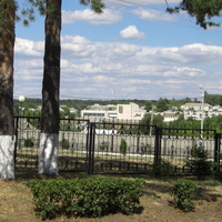 Вид со стороны храма