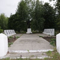Пам"ятник матері загиблих воїнів