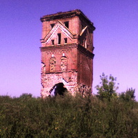 Липовка.Старая башня