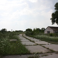 село Красноселка ("остатки скотного двора").