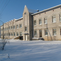Здание новой школы в селе Верходворье.