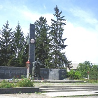 Памятник воинам в Кошаринцах