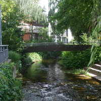 Пешеходный мостик через речку Кохер