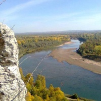 Утес над Симом