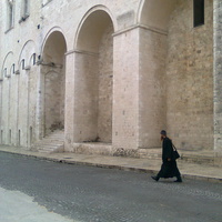 Ортодокс у собора св. Николая