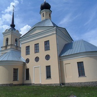 Церковь Казанской иконы Божией Матери — Казанская церковь.