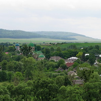 Вид на Троицкую церковь и поселок Олеско