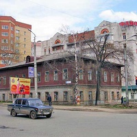 Угол Милицейской ул. и ул. Ленина