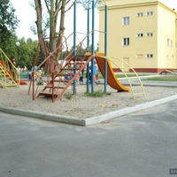 детская площадка у дома культуры