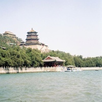 Императорский парк Ихэюань.