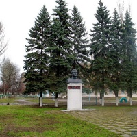 Памятник генералу Ватутину