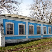 Старинное здание в селе Нижнее Солотино