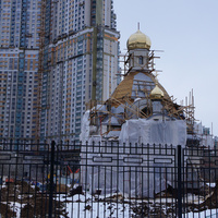 Строится церковь