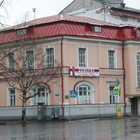 Здание больницы 19 века