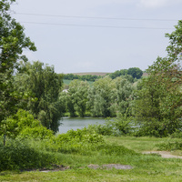 Озеро в центре села_2012г.